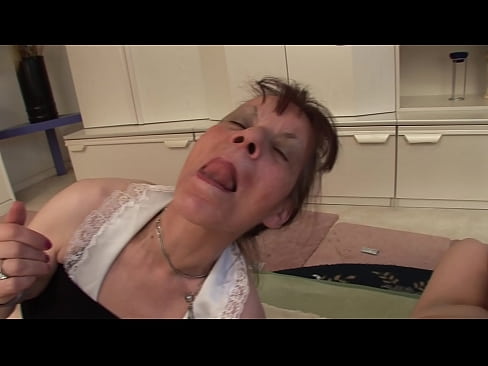 ❤️ Tokorua nga kuia me tetahi koroua he tokotoru ️ Homemade porn i porn mi.bassaniluigi.ru